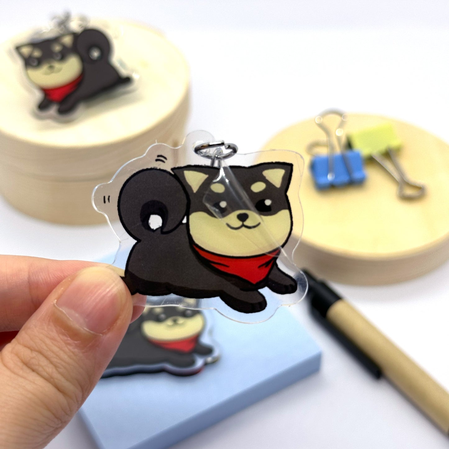'Happy Shiba' - Charcoal Keychain