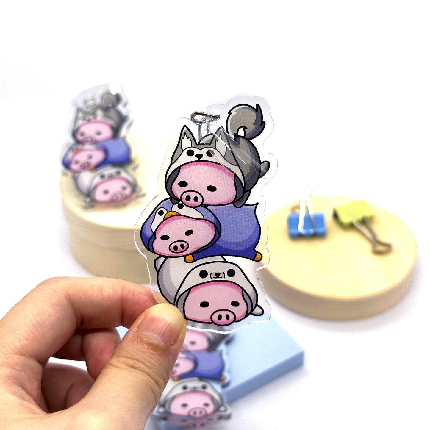 'Chilling Pigs' Keychain