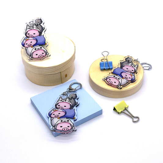 'Chilling Pigs' Keychain